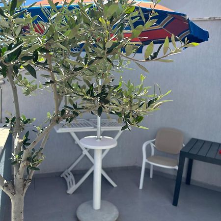 Apartament Kris In Durres Plazh Dış mekan fotoğraf