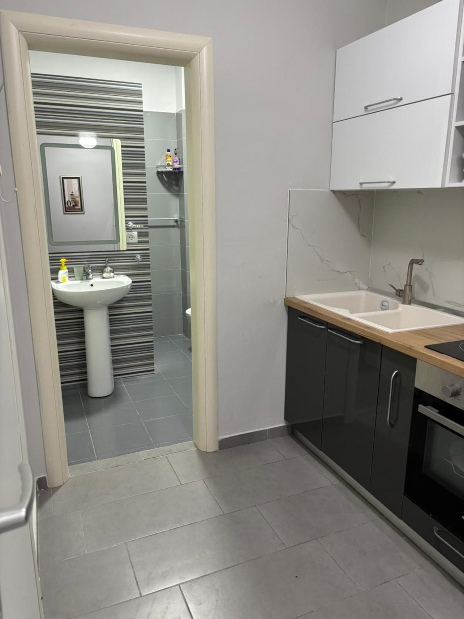 Apartament Kris In Durres Plazh Dış mekan fotoğraf